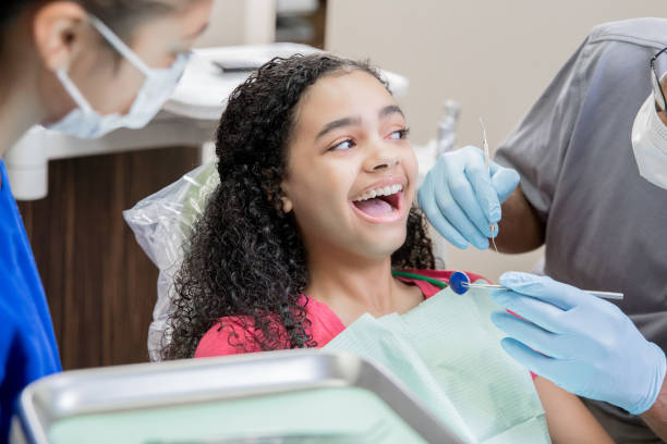 Best Emergency Tooth Extraction in Dock Junction, GA