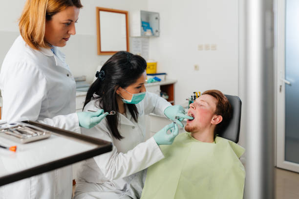 Best Walk-In Emergency Dentist in Dock Junction, GA
